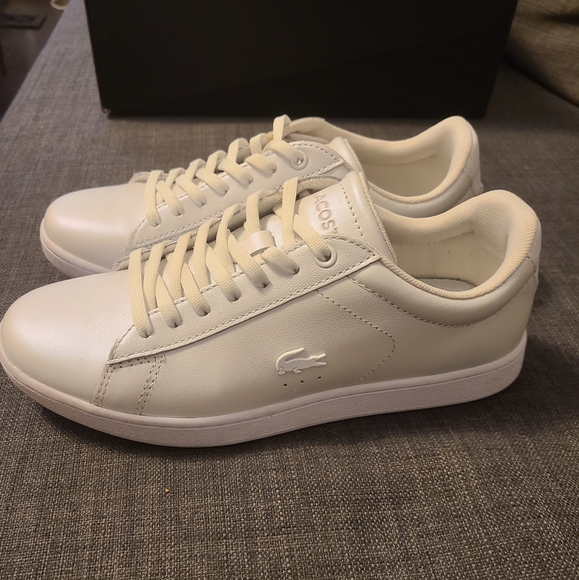 Lacoste Carnaby Leather running shoe 6.5 - Picture 2 of 3
